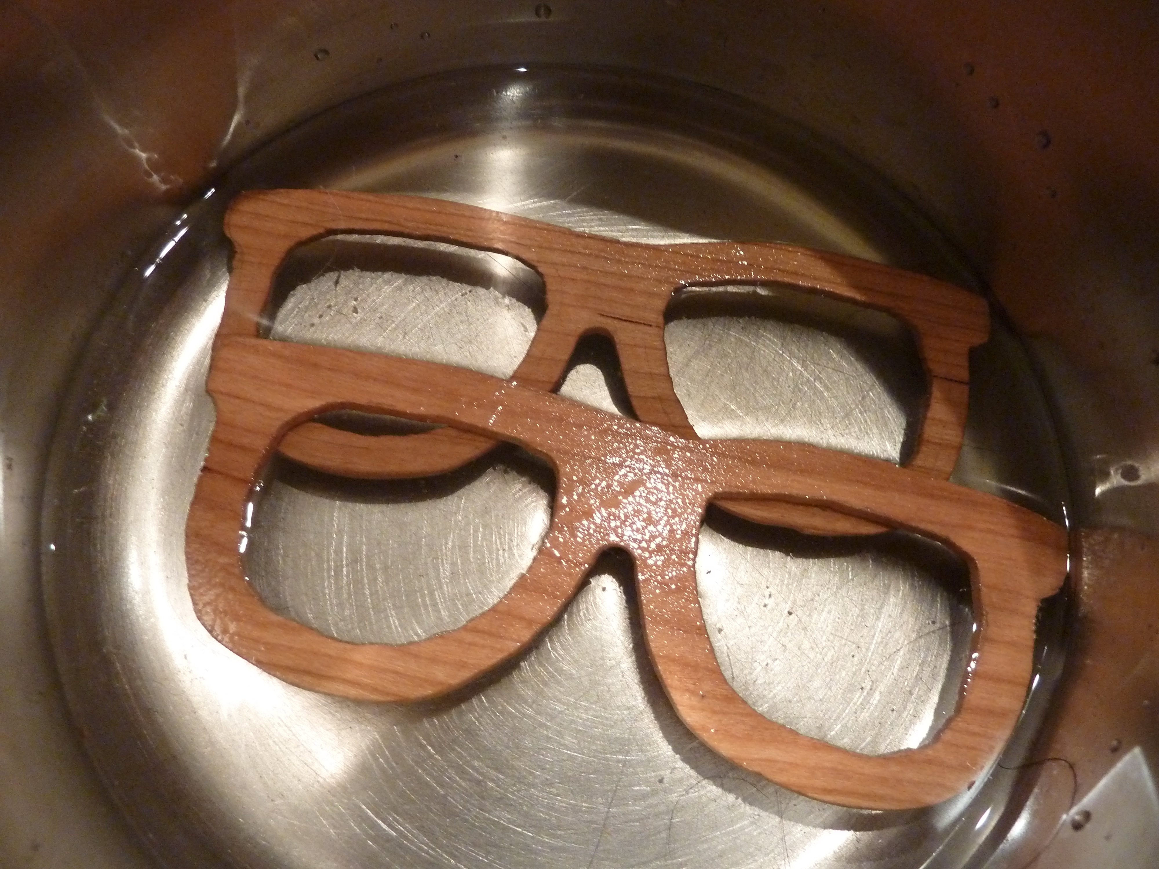 Making store wooden sunglasses