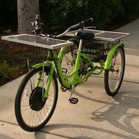 Solar tricycle