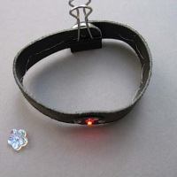 Quick and easy light-up bracelet