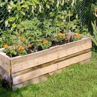 HOW TO – planter from reclaimed pallets