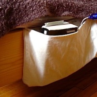 Under-bed pocket from tote bag