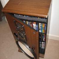 HOW TO – Turn broken speakers into a snappy media cabinet