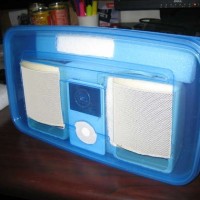 Build your own iPod speaker set