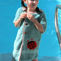 HOW TO – Child’s Pool Robe