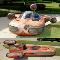 Landspeeder replica is spot-on