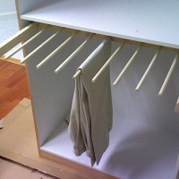 HOW TO – sliding pants rack