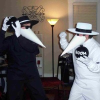 Spy vs Spy Halloween costumes