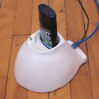 Status: Stinky – Web-enabled deodorant docking station