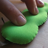 HOW TO – fabric buttons