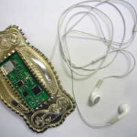 Texas-sized MP3 belt buckle