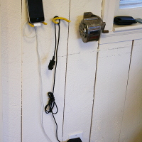 Dog-simple phone charging station