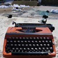 Human typewriter project