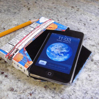 DIY iPod & iPhone cases made from juice boxes