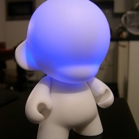 Tempurature-sensing Munny