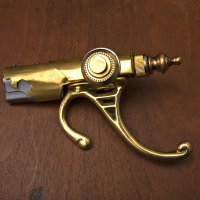 MAKE 17: “Discreet Companion” Ladies’ Raygun