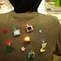 LED felt brooches