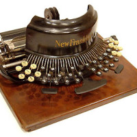 Lost Knowledge: Manual Typewriters