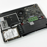 Real-time 13″ MacBook Pro teardown