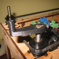 MakerBot z-crank