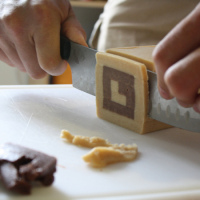 Make your food look better with augmented reality cookies