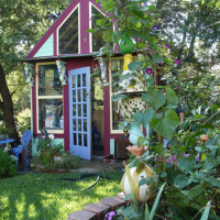 Fredda Perkins’ Craft Cottage