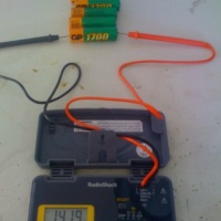 Tool smackdown: Pocket multimeters