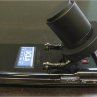 Compact cellphone microscope