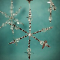 How-To: Illuminated snowflake ornament