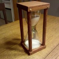 DIY hourglass