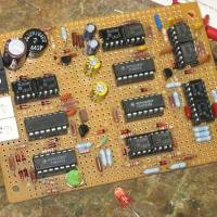 Round pong, a pong game for circular oscilloscopes