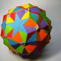 Papercraft rhombidodecadodecahedron