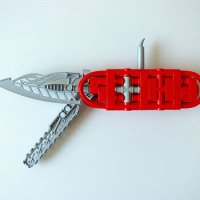 Bionicle pocket knife