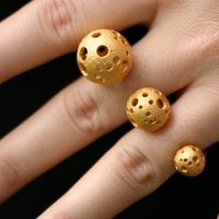 Shapeways goes gold