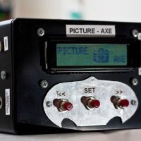 Building a sound-activated camera flash using a Picture-Axe