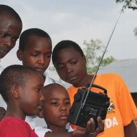 Maker challenge: FM radio kit for third world children