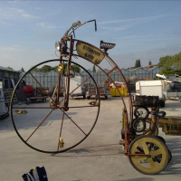 Bicycle-driven steampunk racer