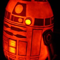 R2-D2 Pumpkin And a Death Star Pumpkin Carving How-To