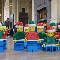Giant Lego minifigs invade Kansas City