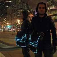 How-To: Tron bag with EL wire