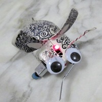 Super Awesome Sylvia’s Mousey the Junkbot