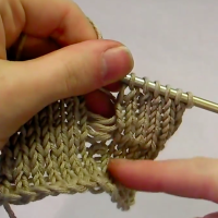 Quick Knitting Tip: Pick Up a Dropped Stitch