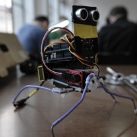 Hackerspace Happenings: Milwaukee Open House & Xinchexian Insect-Bot Workshop