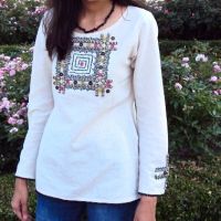 How-To: Burlap & Buttons Shirt Embellishment