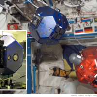 NASA’s Smartphone-Powered SPHERES Robots