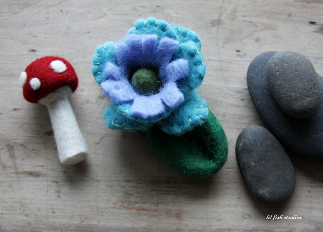 How-To: Felted Mushrooms And Flowers From Felted Stones