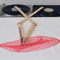 A Pair of Turntables That Generates Art