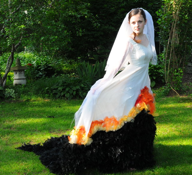 Gorgeous Hunger Games Wedding/Mockingjay Dress Costume