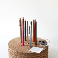 How-To: Cork Trivet Desk Organizer