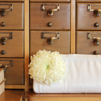How-To: Fresh Flower Pin