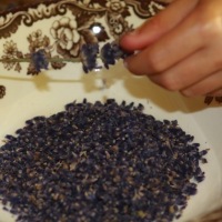 How-To: Relaxing Lavender Eye Pillow
